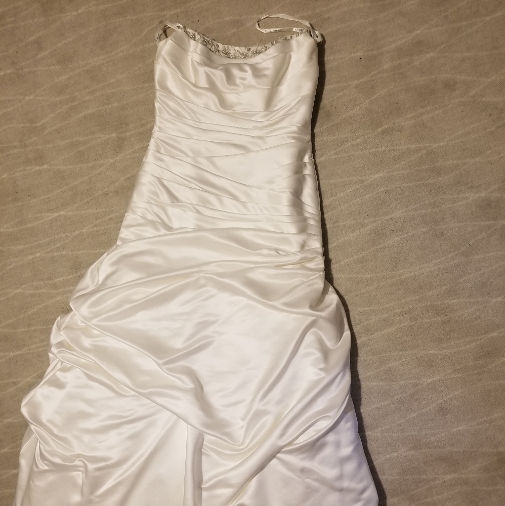 David's bridal wedding dress